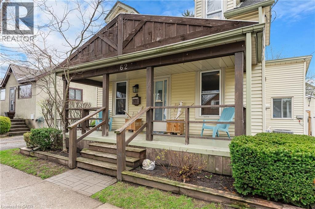 62 Louisa Street, St. Catharines, Ontario  L2R 2J8 - Photo 4 - 40822257