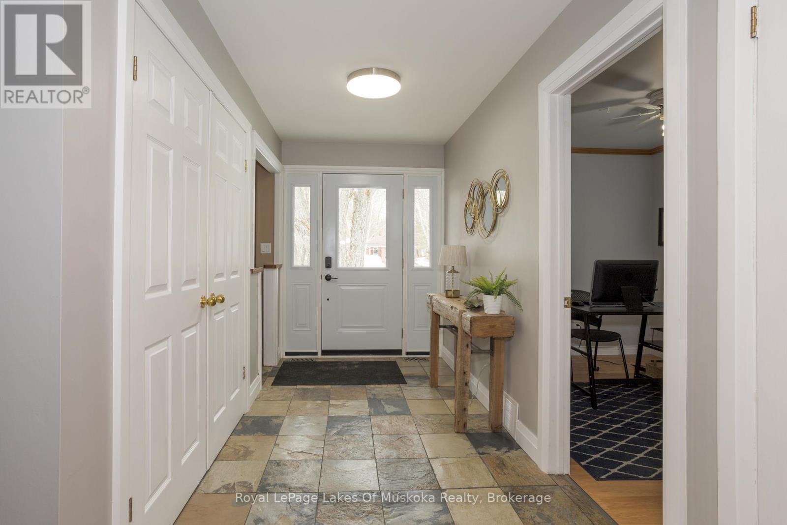 9 Daleman Drive, Bracebridge, Ontario  P1L 1A8 - Photo 15 - X12950554