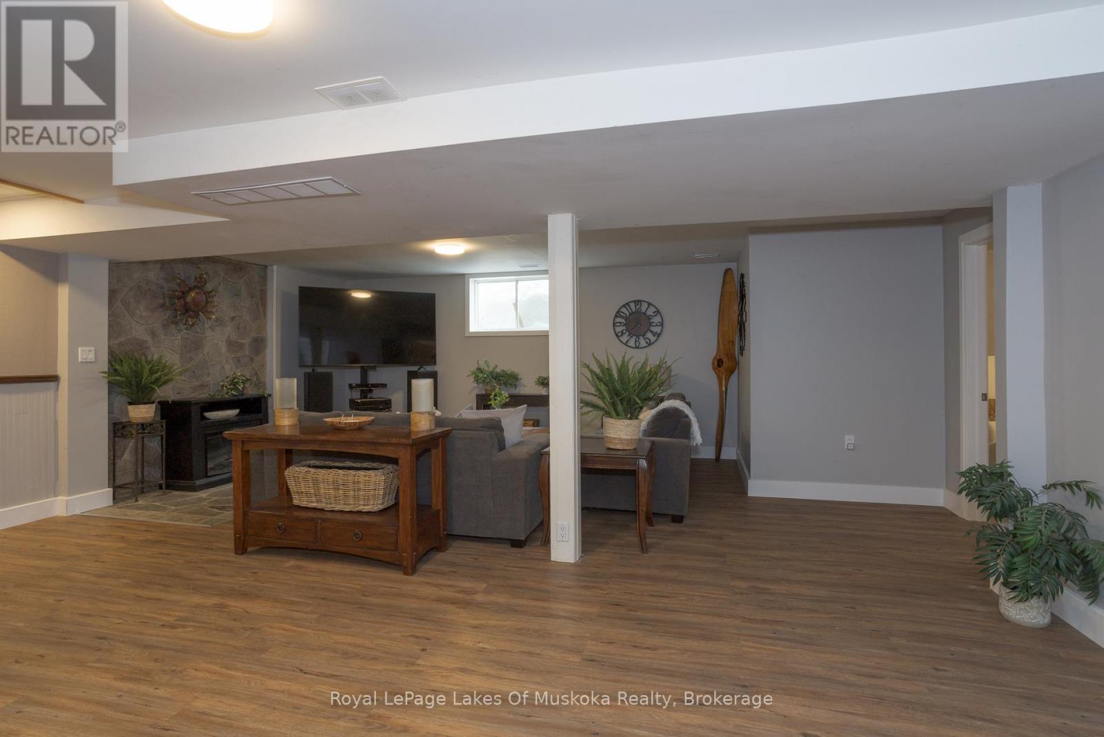 9 Daleman Drive, Bracebridge, Ontario  P1L 1A8 - Photo 23 - X12950554