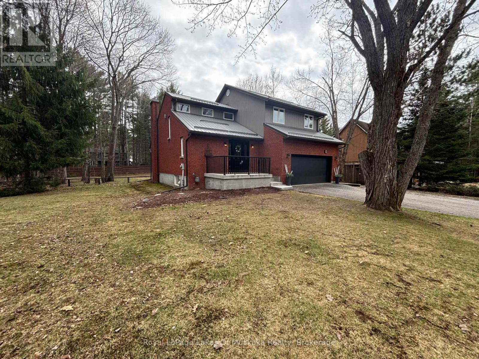 9 Daleman Drive, Bracebridge, Ontario  P1L 1A8 - Photo 7 - X12950554