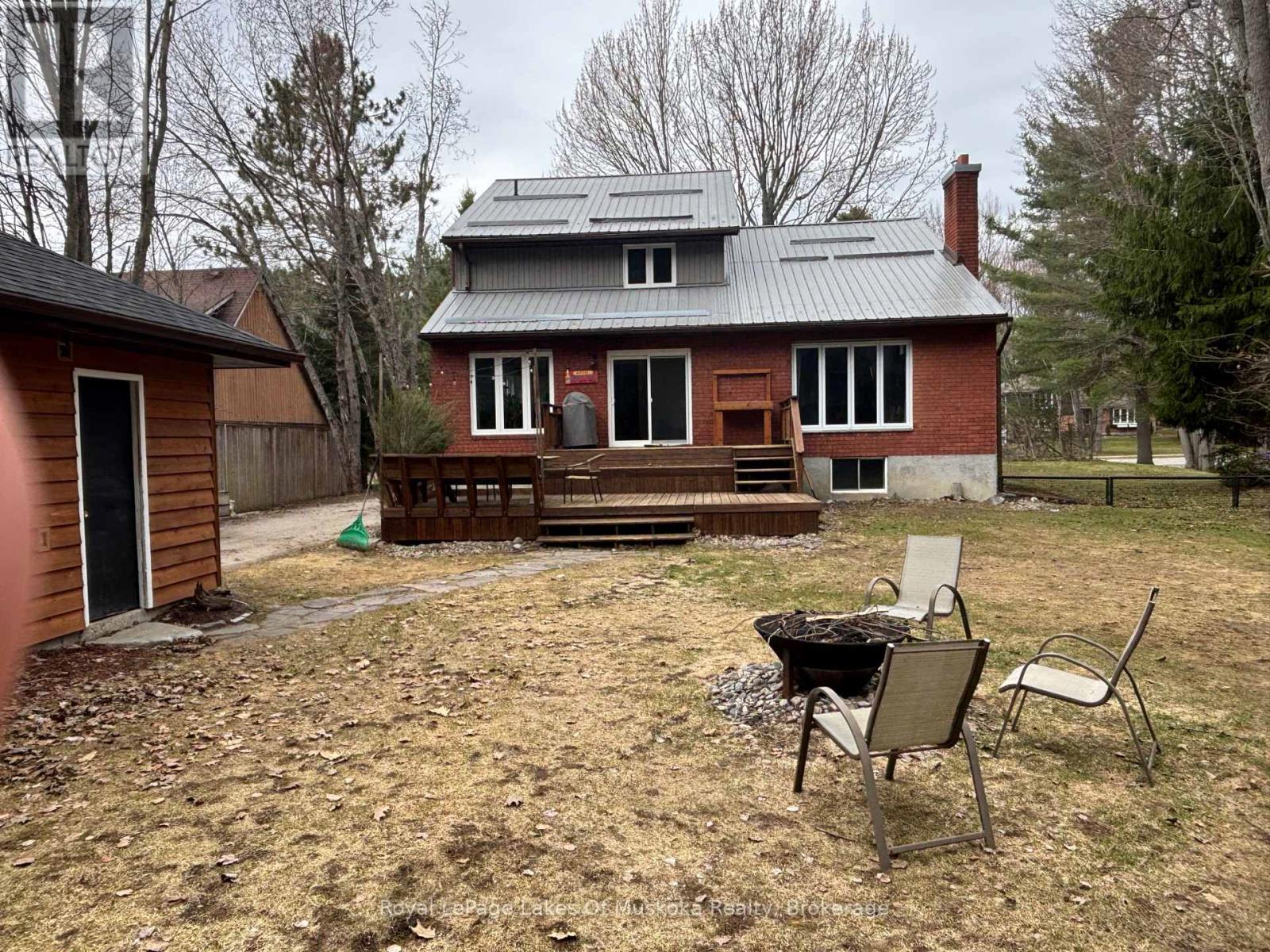 9 Daleman Drive, Bracebridge, Ontario  P1L 1A8 - Photo 36 - X12950554