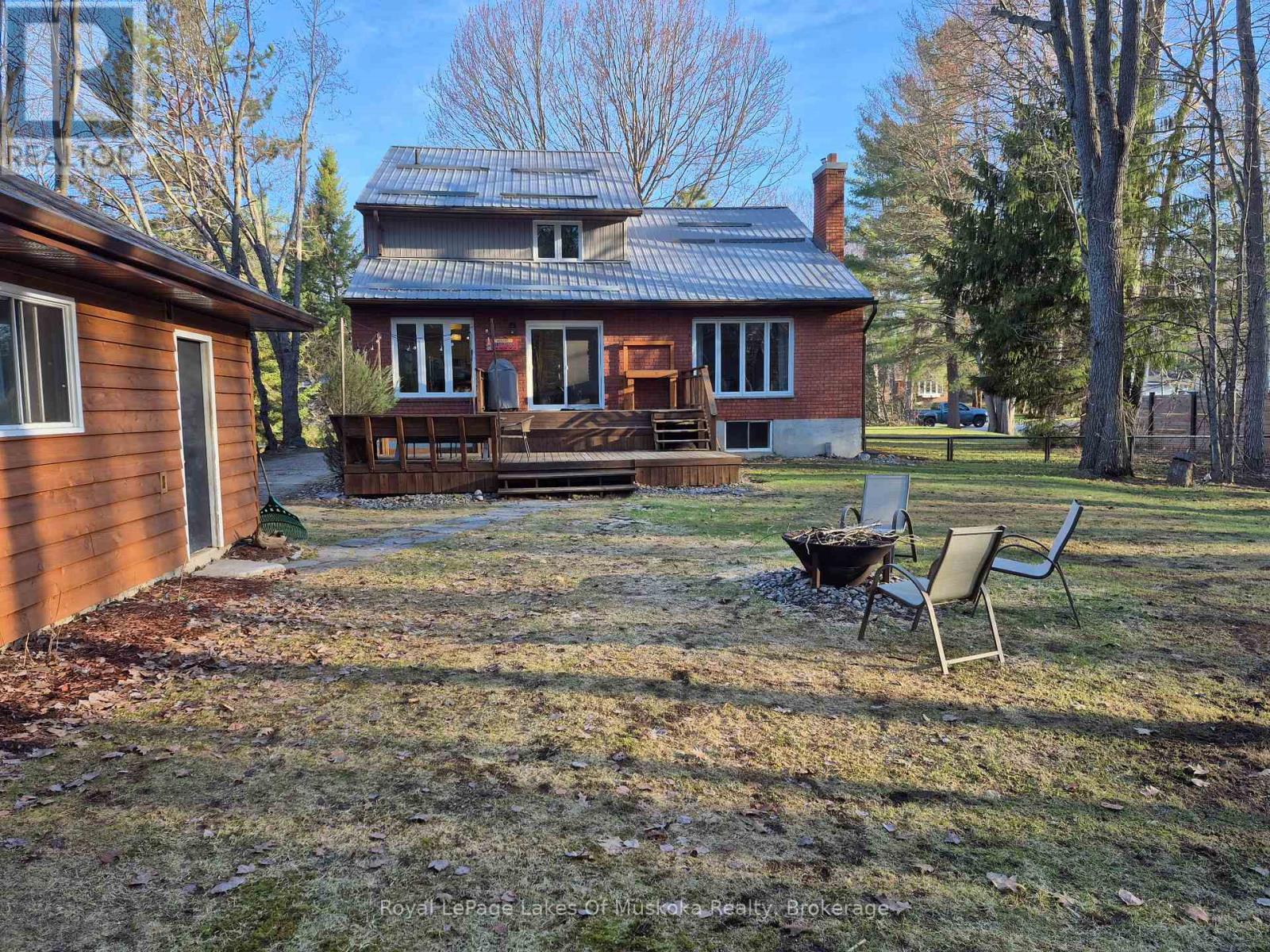 9 Daleman Drive, Bracebridge, Ontario  P1L 1A8 - Photo 39 - X12950554