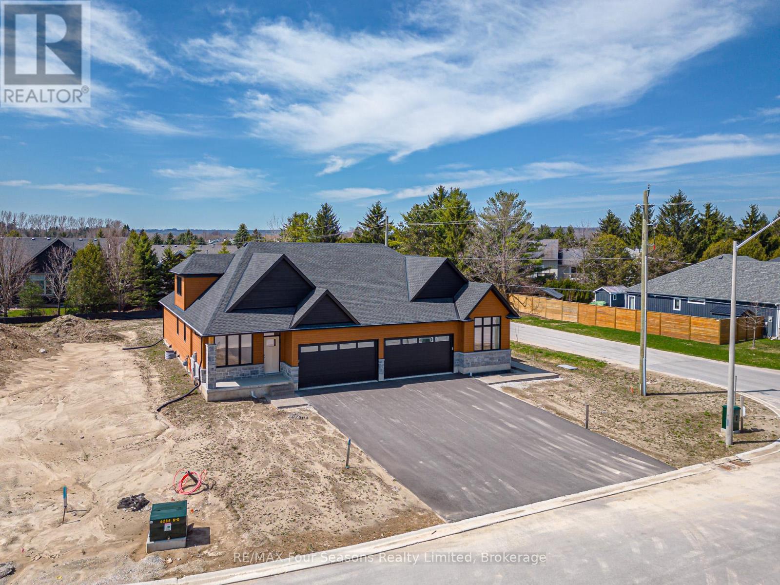 1 BOYNTON COURT, Blue Mountains, Ontario
