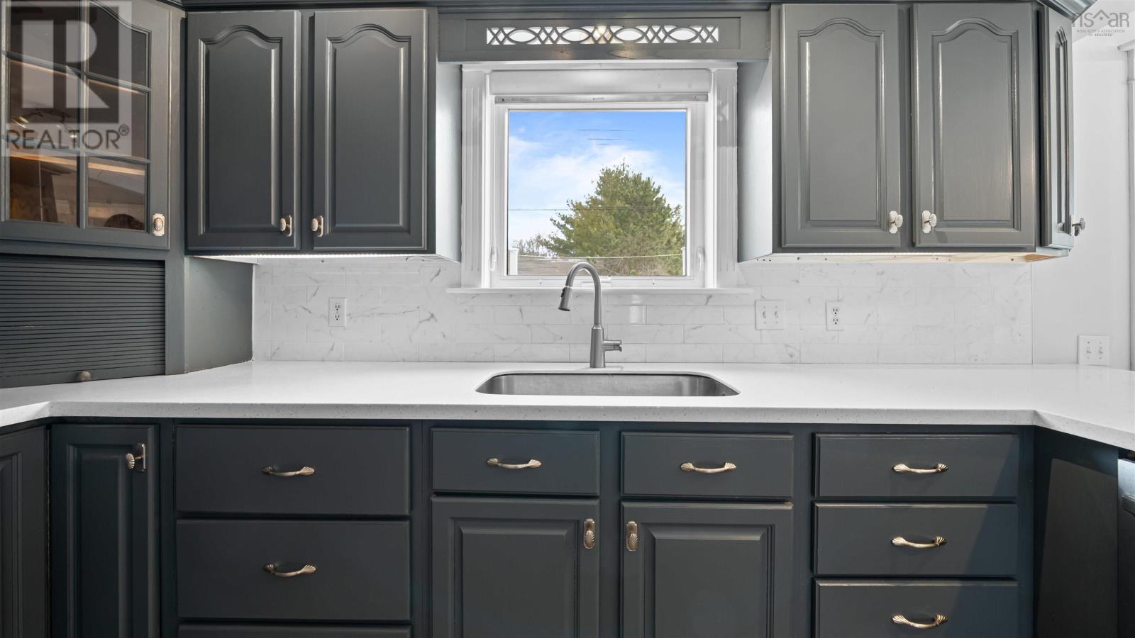 21 Summerville Drive, Sackville, Nova Scotia  B4C 2M8 - Photo 10 - 202608624