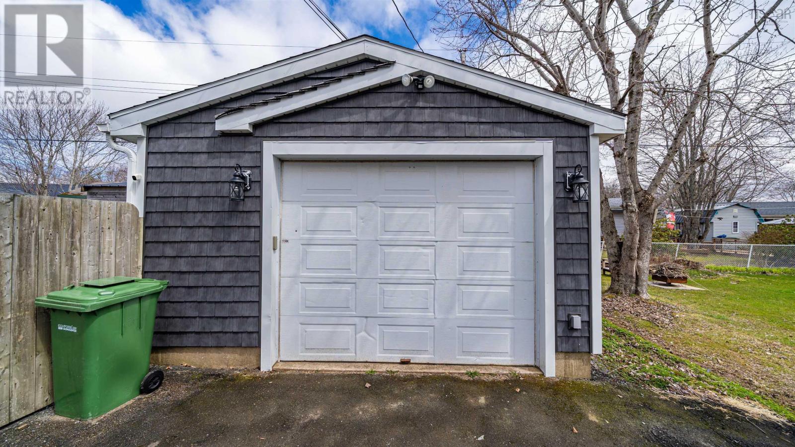 21 Summerville Drive, Sackville, Nova Scotia  B4C 2M8 - Photo 44 - 202608624