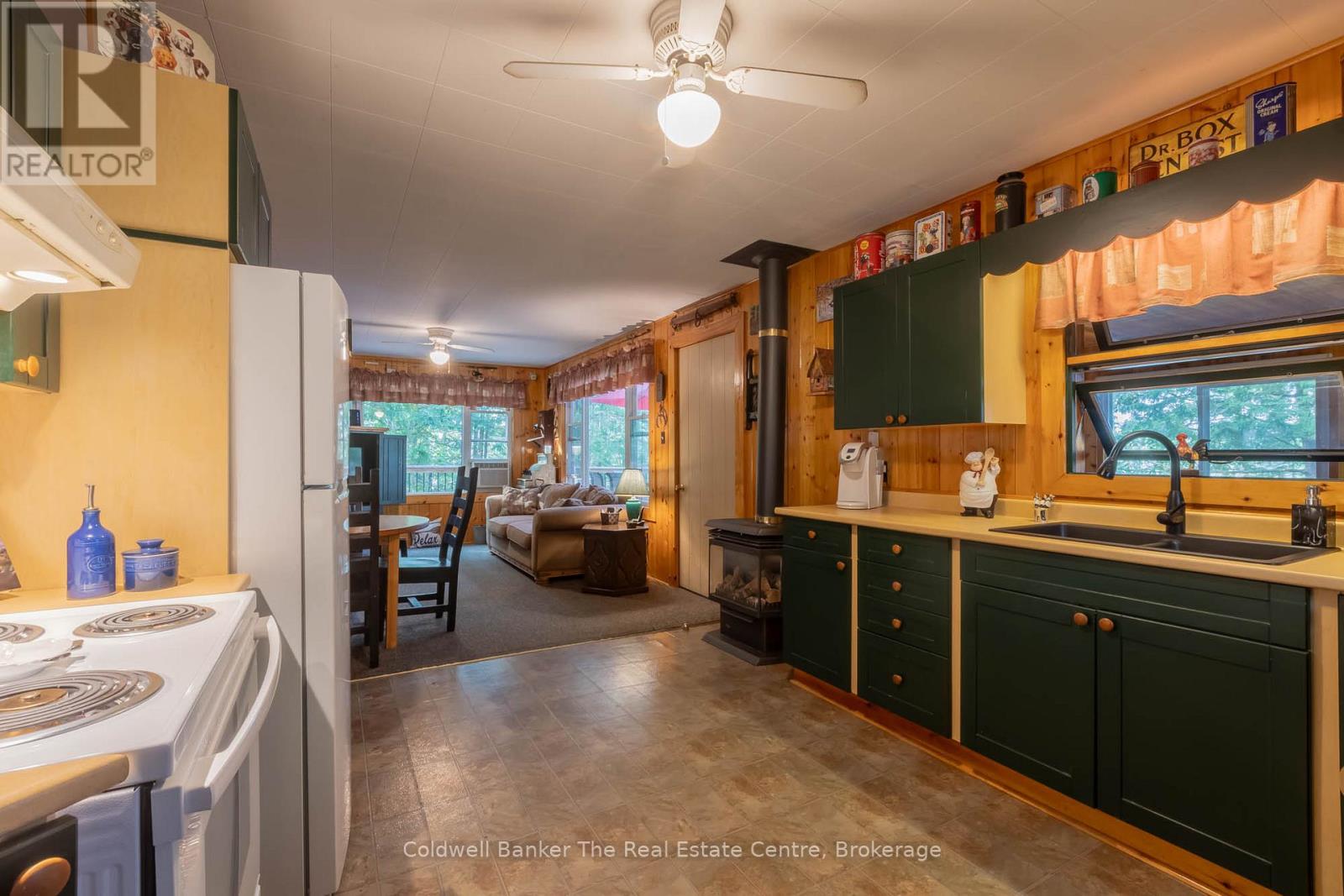 11 Drury Lane, Gravenhurst, Ontario  P1P 1R2 - Photo 5 - X13045576