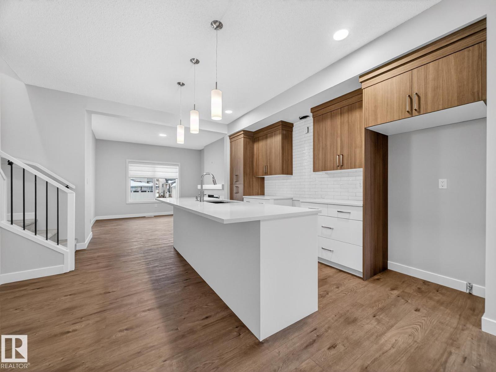 301 Brae Wy, Leduc, Alberta  T9E 1T7 - Photo 6 - E4475200