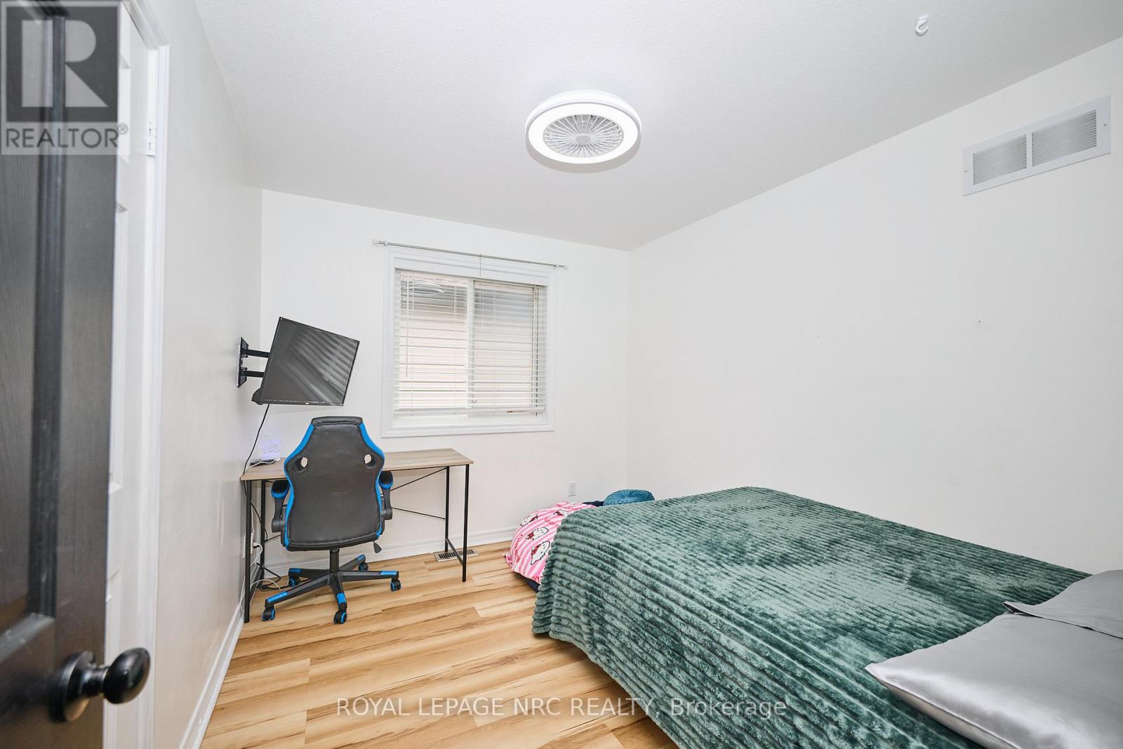 6556 Mary Drive, Niagara Falls, Ontario  L2H 0B5 - Photo 18 - X12847462