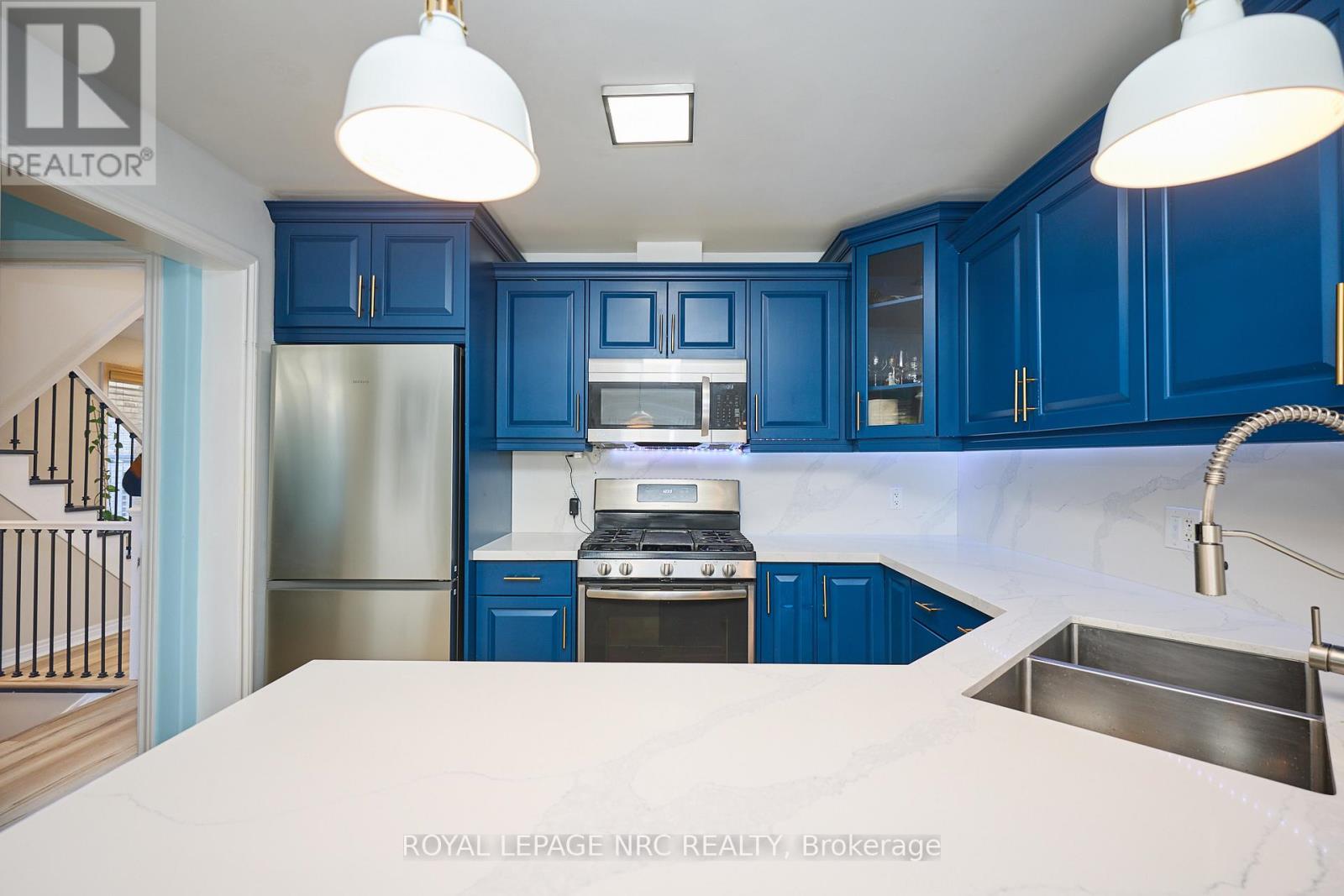 6556 Mary Drive, Niagara Falls, Ontario  L2H 0B5 - Photo 10 - X12847462