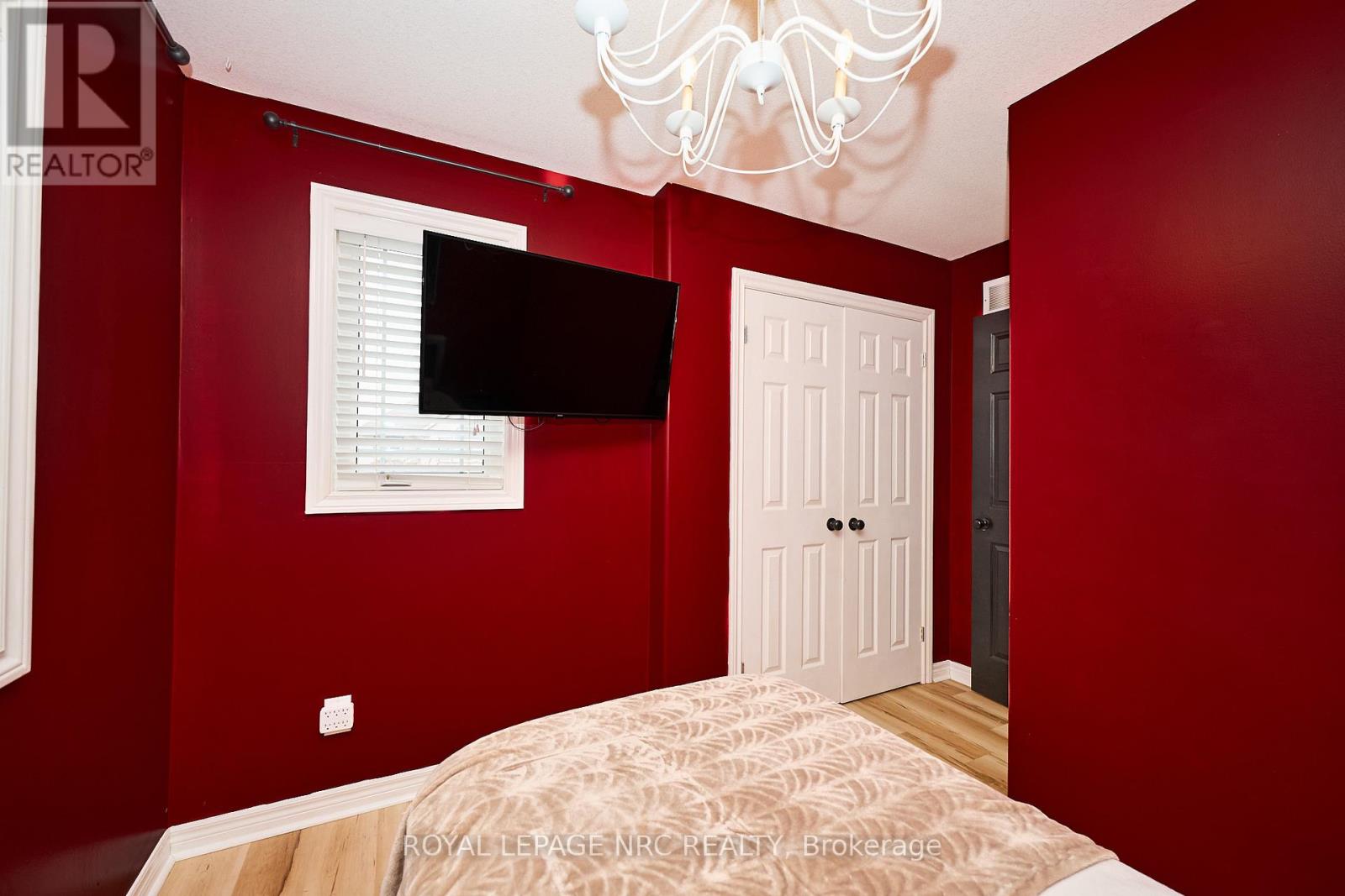 6556 Mary Drive, Niagara Falls, Ontario  L2H 0B5 - Photo 21 - X12847462