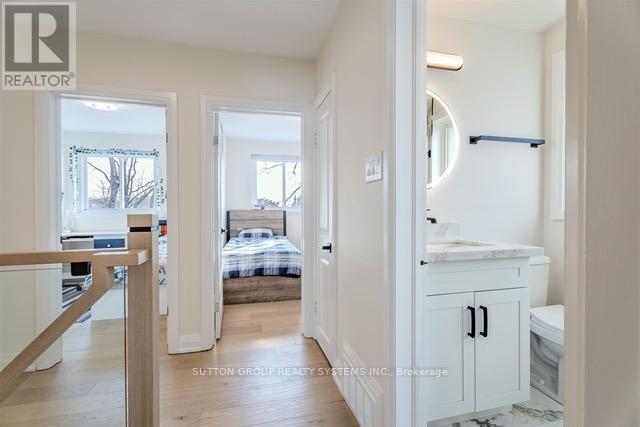 2280 Wiseman Court, Mississauga, Ontario  L5J 1P2 - Photo 8 - W12804222