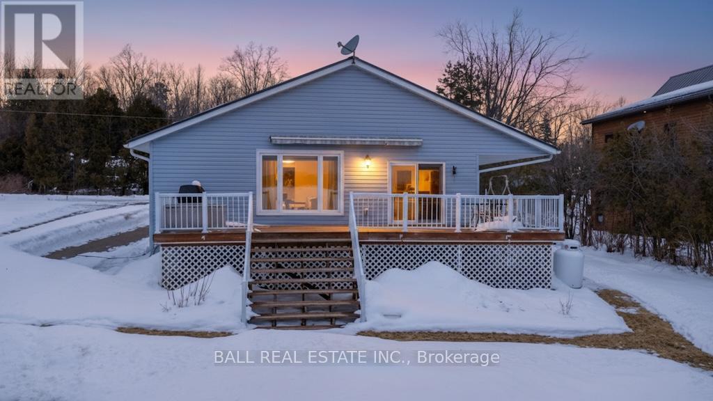 689 North Shore Drive E, Otonabee-South Monaghan, Ontario  K0L 1B0 - Photo 37 - X12801710