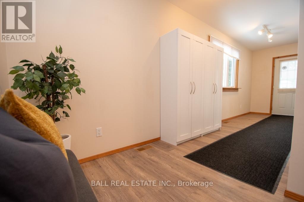 689 North Shore Drive E, Otonabee-South Monaghan, Ontario  K0L 1B0 - Photo 8 - X12801710