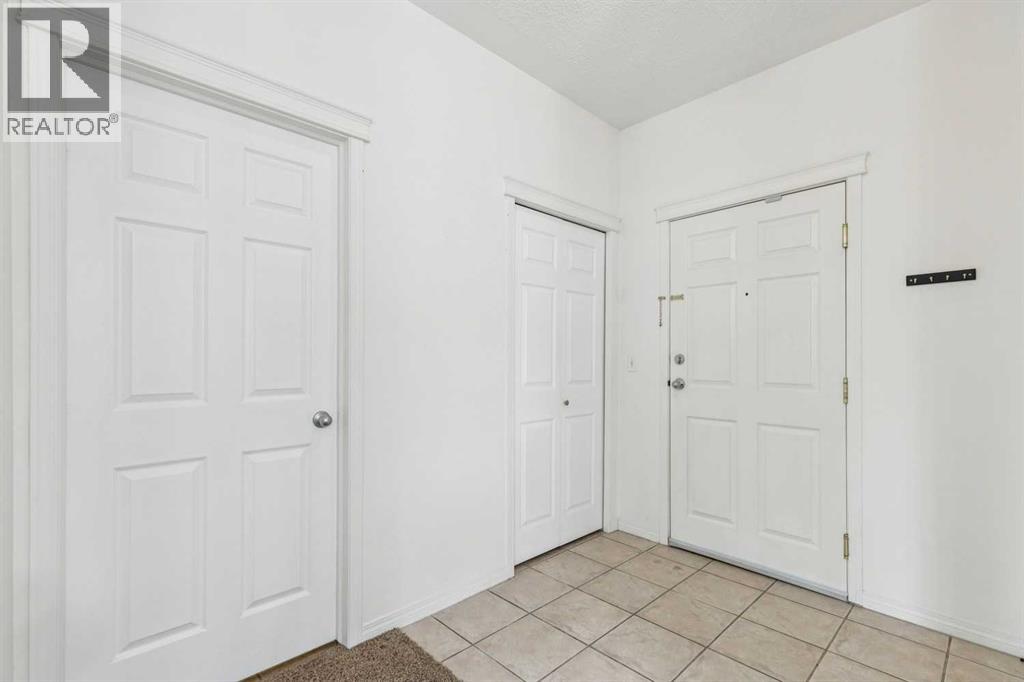 308, 20 Country Hills View Nw, Calgary, Alberta  T3K 5A3 - Photo 5 - A2299679