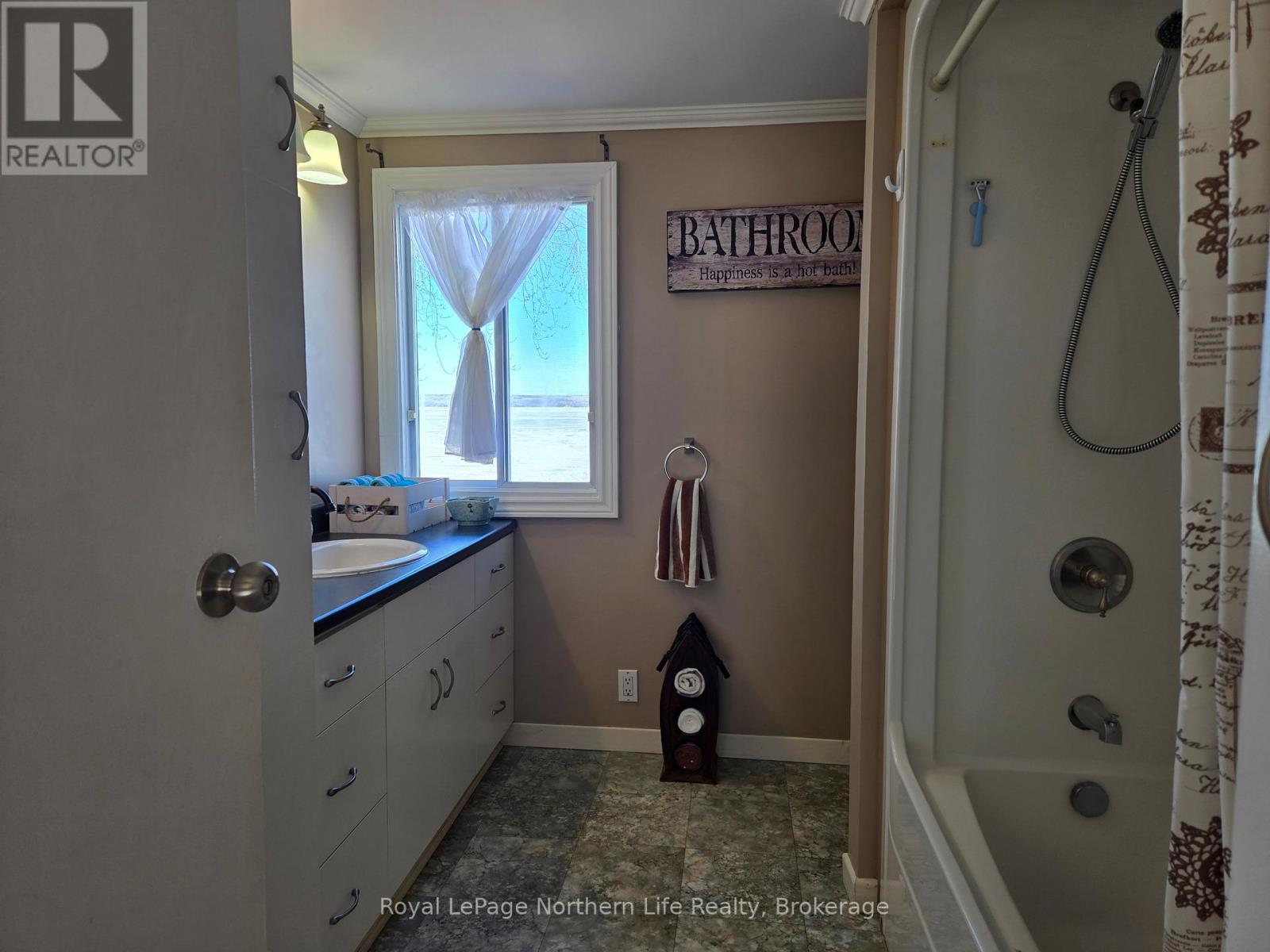1017 Lakeshore Road, Temiskaming Shores, Ontario  P0J 1K0 - Photo 14 - T13012476