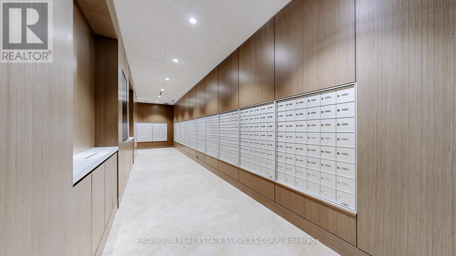 1805 - 3 Concord Cityplace Way, Toronto, Ontario  M5V 0X4 - Photo 13 - C13044708