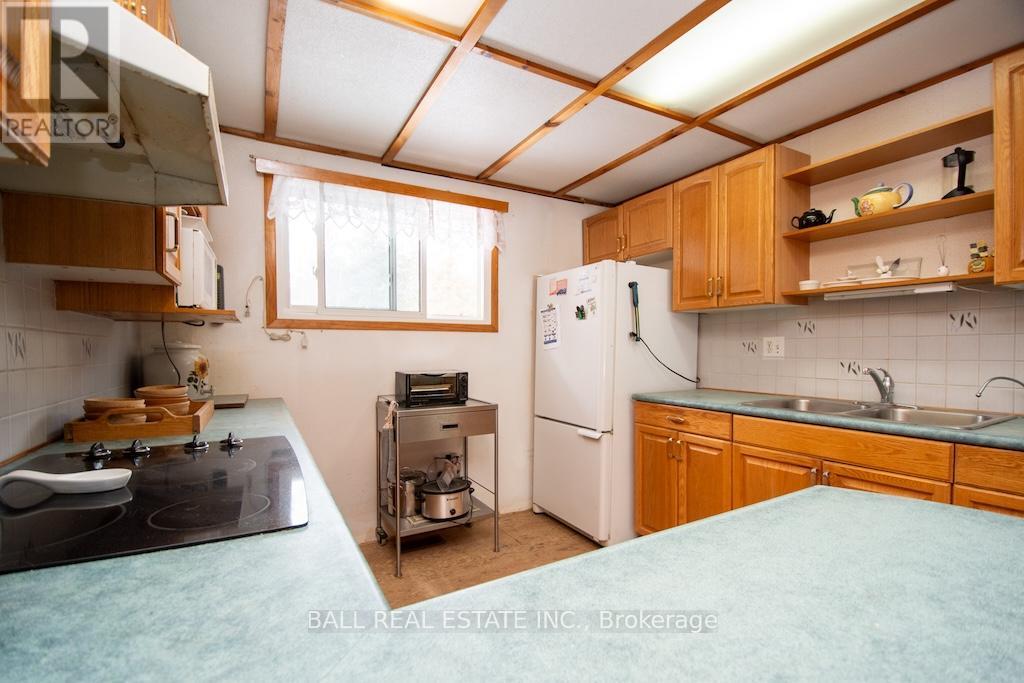 2137 Chipmunk Road, Douro-Dummer, Ontario  K0L 2H0 - Photo 13 - X12924610