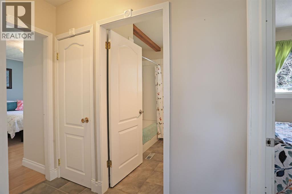 215 1 Street E, Duchess, Alberta  T0J 0Z0 - Photo 16 - A2304176