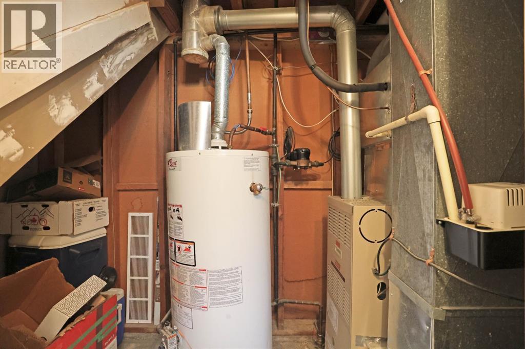 215 1 Street E, Duchess, Alberta  T0J 0Z0 - Photo 32 - A2304176