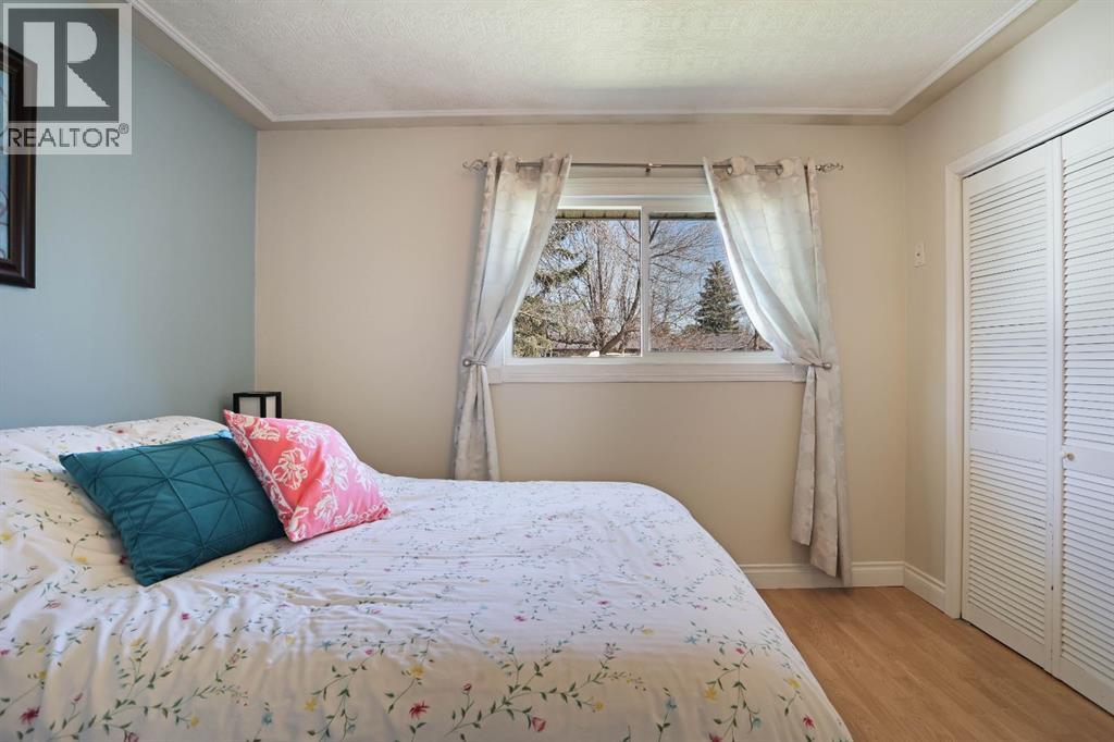 215 1 Street E, Duchess, Alberta  T0J 0Z0 - Photo 14 - A2304176