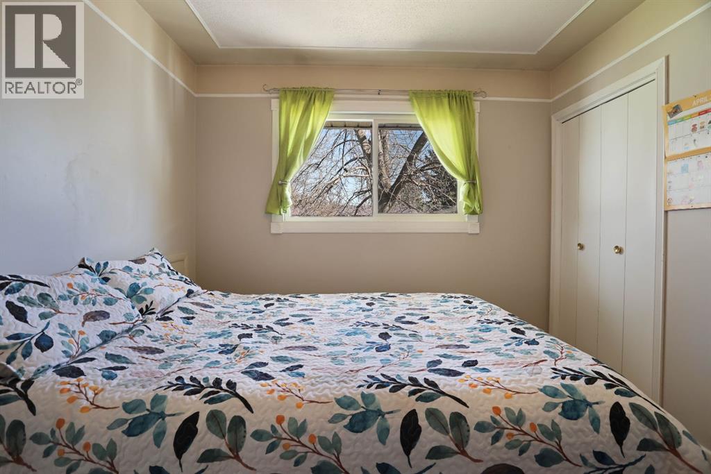 215 1 Street E, Duchess, Alberta  T0J 0Z0 - Photo 21 - A2304176