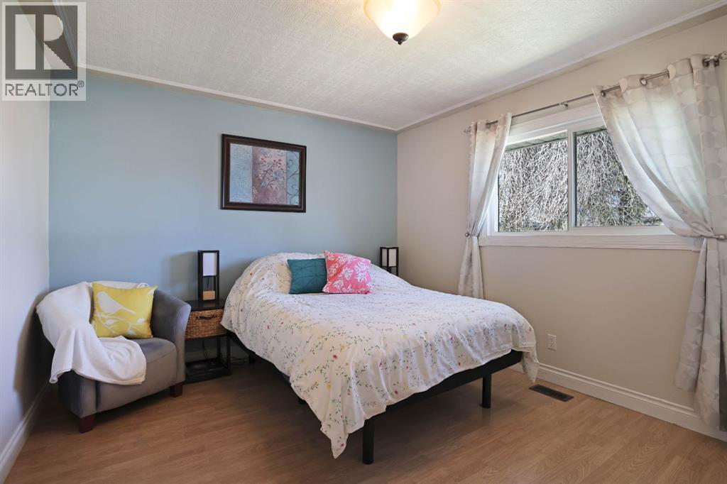 215 1 Street E, Duchess, Alberta  T0J 0Z0 - Photo 13 - A2304176