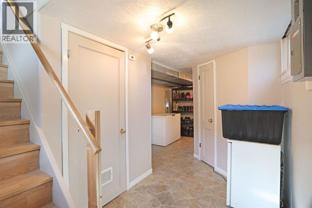 215 1 Street E, Duchess, Alberta  T0J 0Z0 - Photo 23 - A2304176