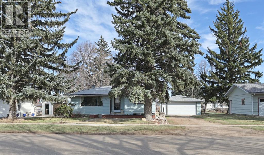 215 1 Street E, Duchess, Alberta  T0J 0Z0 - Photo 33 - A2304176