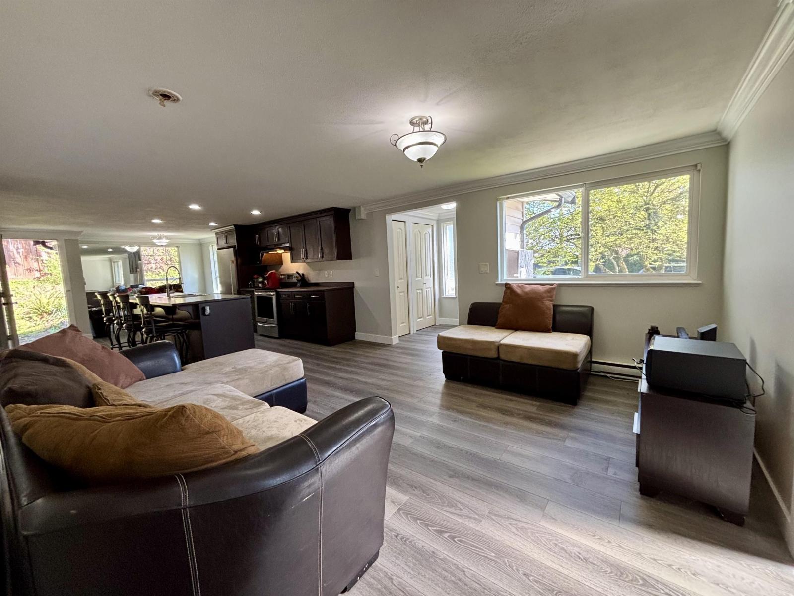 33475 Cherry Avenue, Mission, British Columbia  V2V 2V5 - Photo 8 - R3113206