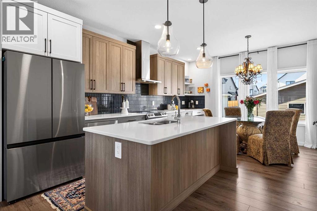 825 Reynolds Manor Sw, Airdrie, Alberta  T4B 5G2 - Photo 7 - A2303362