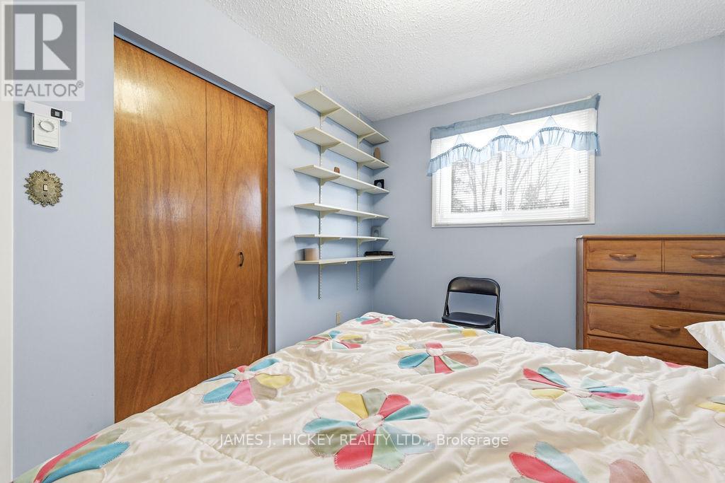 7 Martin Street, Laurentian Hills, Ontario  K0J 1J0 - Photo 15 - X12955880