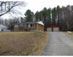 101 LANCE ROAD, Laurentian Hills, Ontario