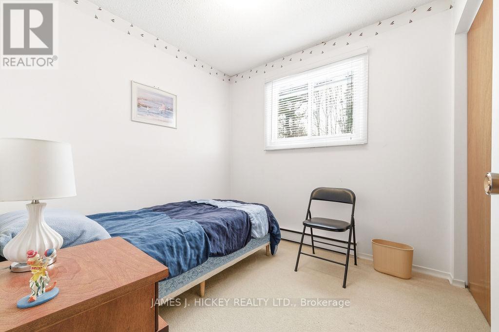 7 Martin Street, Laurentian Hills, Ontario  K0J 1J0 - Photo 17 - X12955880