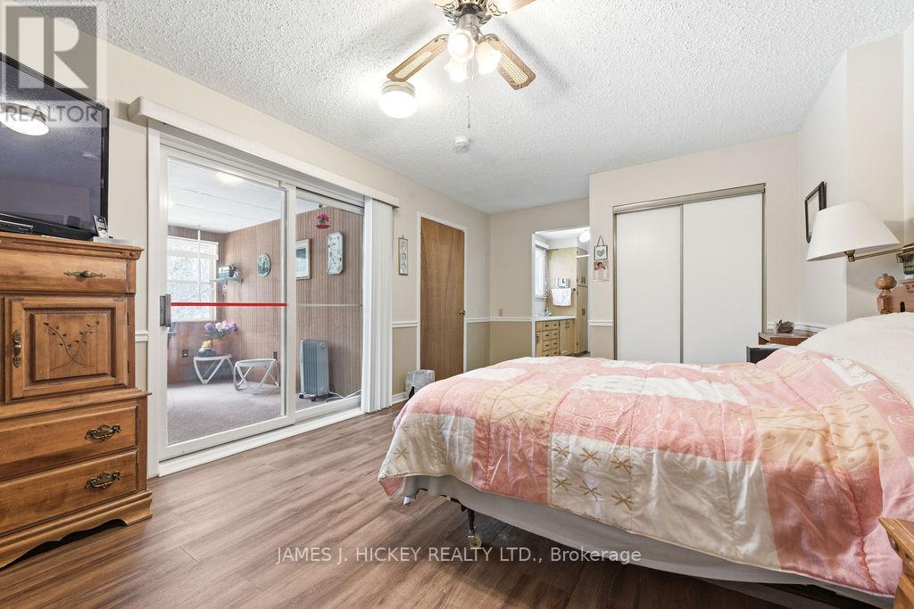 7 Martin Street, Laurentian Hills, Ontario  K0J 1J0 - Photo 23 - X12955880