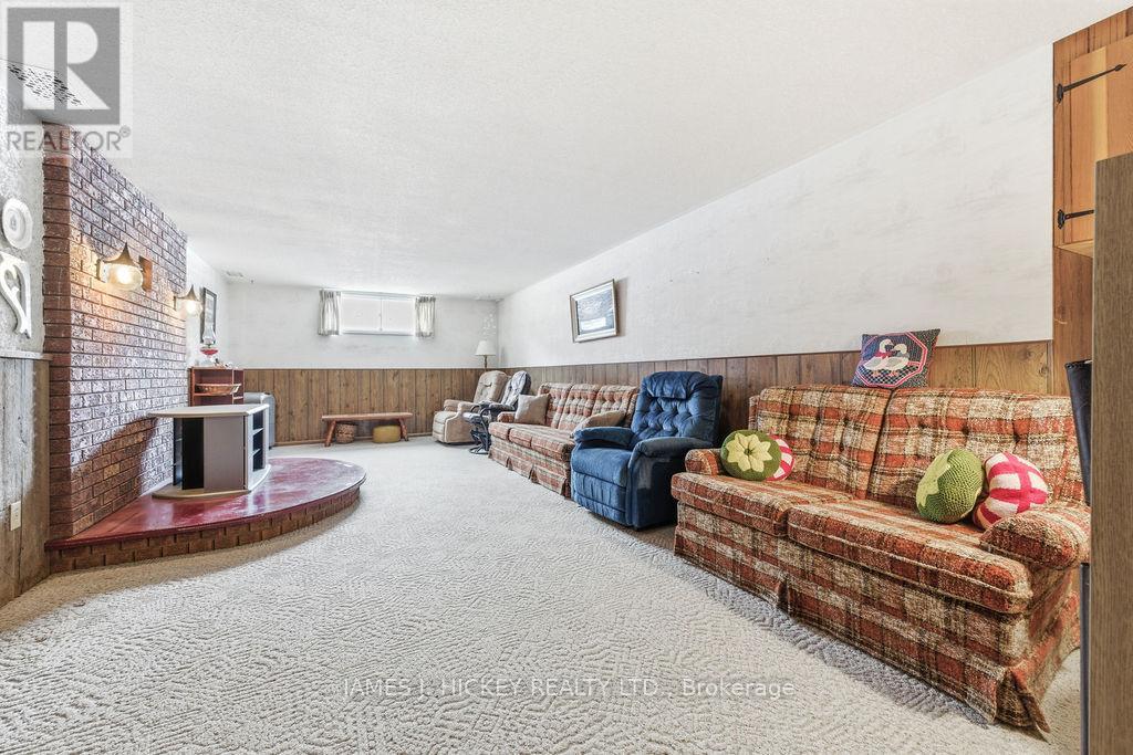 7 Martin Street, Laurentian Hills, Ontario  K0J 1J0 - Photo 30 - X12955880