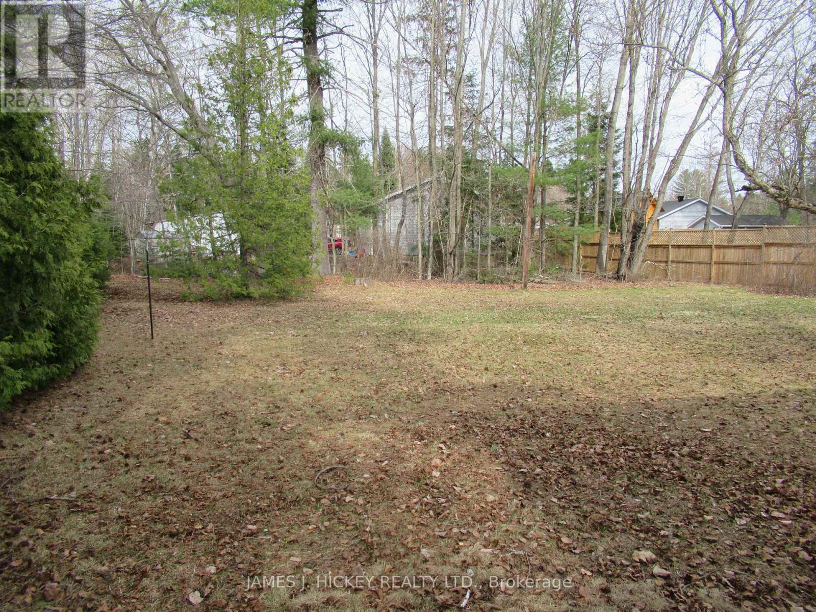 7 Martin Street, Laurentian Hills, Ontario  K0J 1J0 - Photo 38 - X12955880