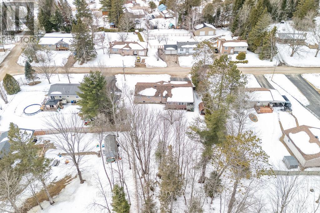 7 Martin Street, Laurentian Hills, Ontario  K0J 1J0 - Photo 40 - X12955880