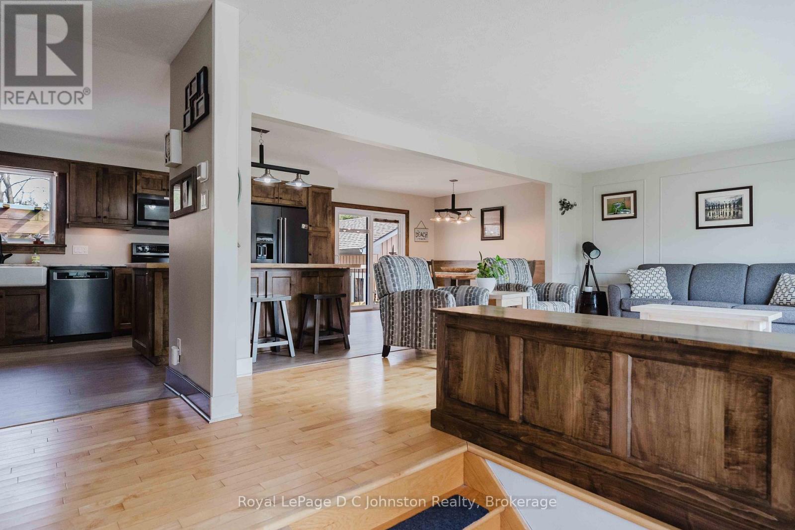 44 Archibald Place, Saugeen Shores, Ontario  N0H 2L0 - Photo 2 - X13045590