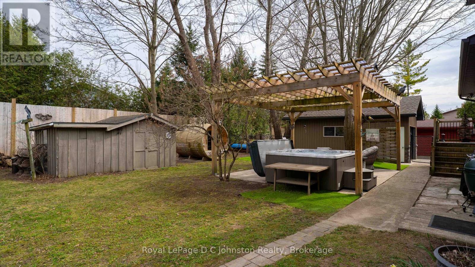 44 Archibald Place, Saugeen Shores, Ontario  N0H 2L0 - Photo 37 - X13045590