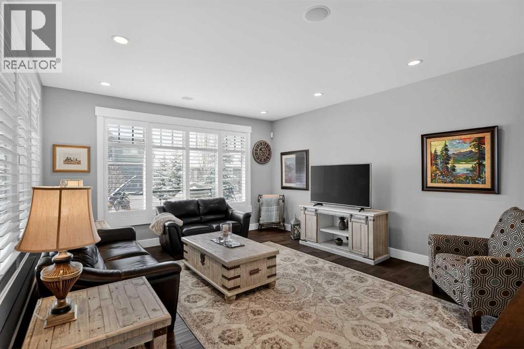 616 Coopers Crescent Sw, Airdrie, Alberta  T4B 0X5 - Photo 14 - A2296090