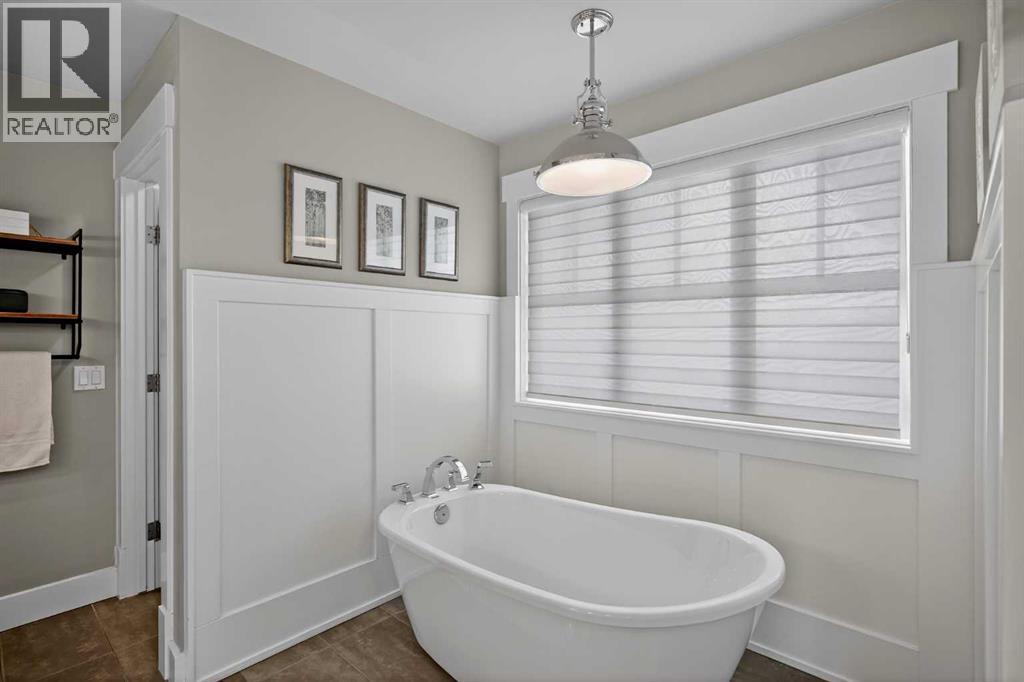 616 Coopers Crescent Sw, Airdrie, Alberta  T4B 0X5 - Photo 28 - A2296090