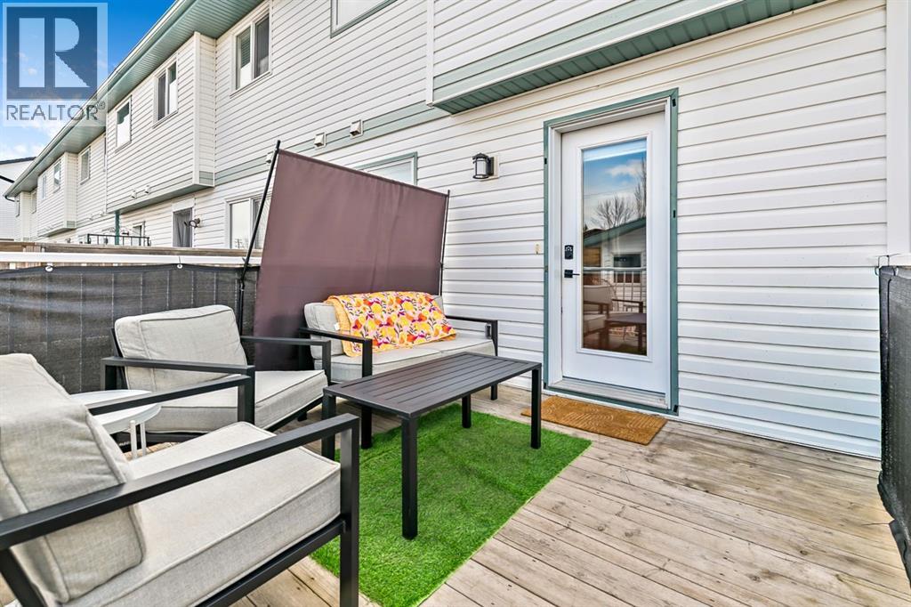 18 Green Meadow Crescent, Strathmore, Alberta  T1P 1H4 - Photo 34 - A2303565