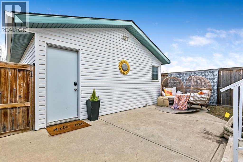 18 Green Meadow Crescent, Strathmore, Alberta  T1P 1H4 - Photo 36 - A2303565