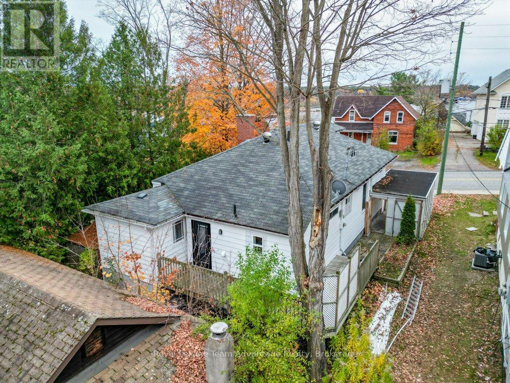 3 Belvedere Avenue, Parry Sound, Ontario  P2A 1Z8 - Photo 36 - X12609854