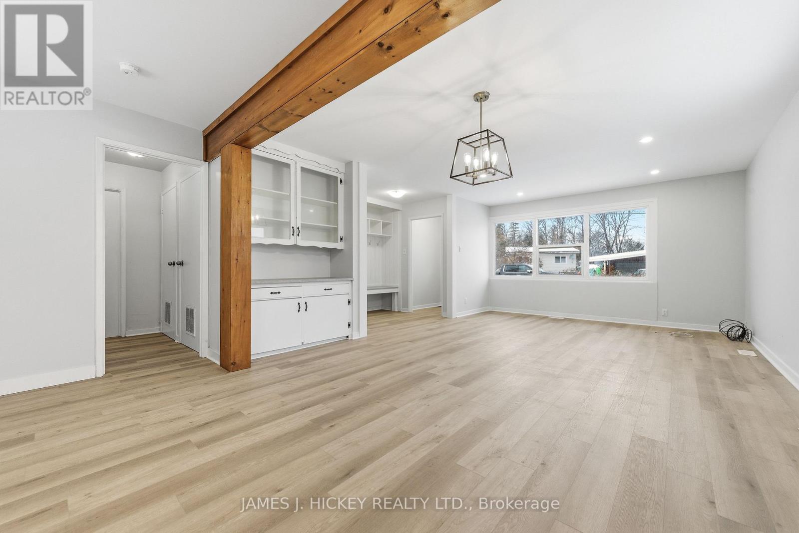 88 Glendale Avenue, Deep River, Ontario  K0J 1P0 - Photo 3 - X12706000