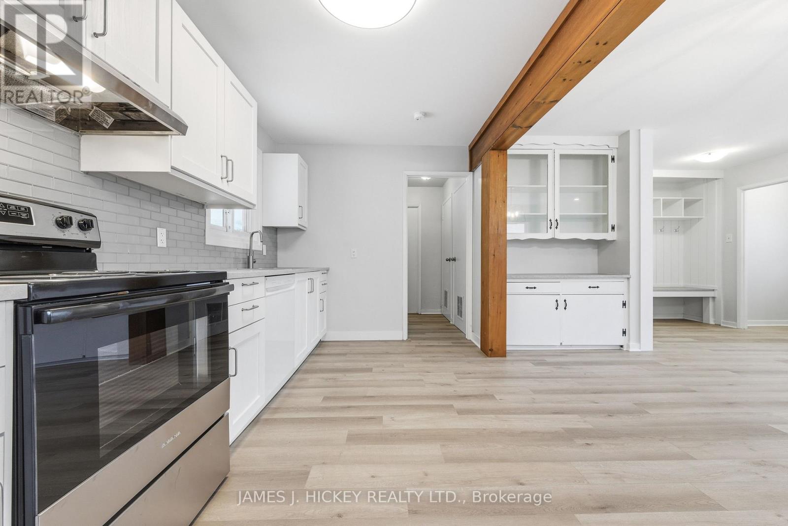 88 Glendale Avenue, Deep River, Ontario  K0J 1P0 - Photo 4 - X12706000