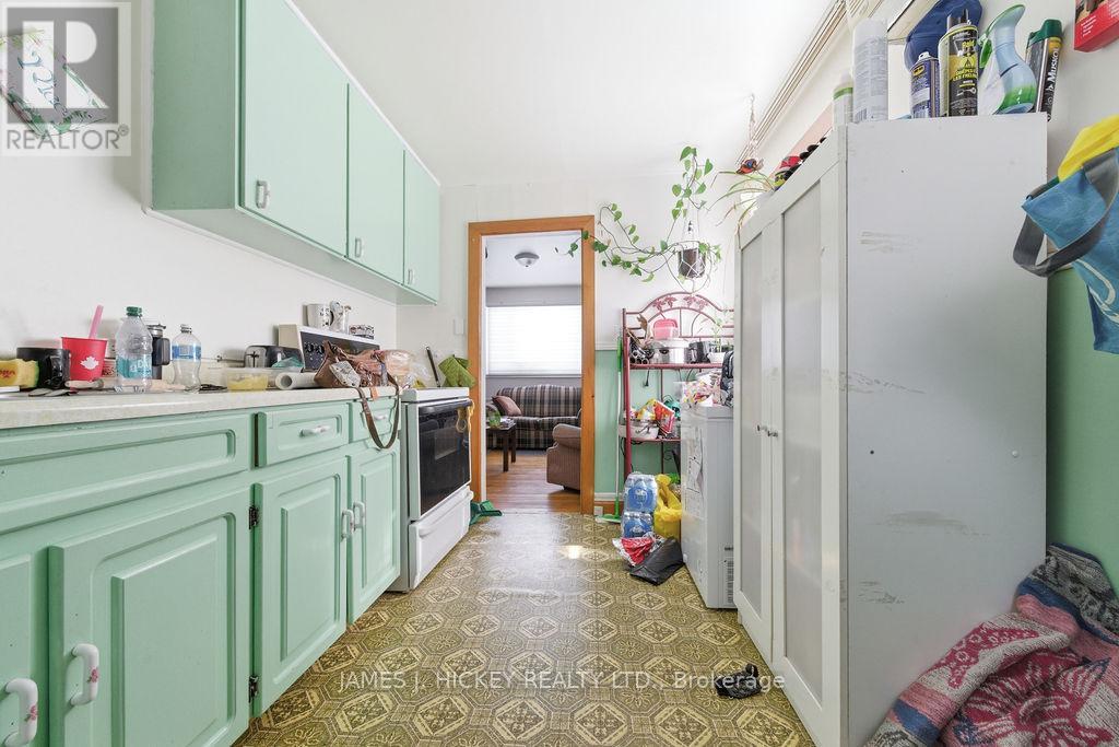 6 Hillcrest Avenue, Deep River, Ontario  K0J 1P0 - Photo 2 - X12904676