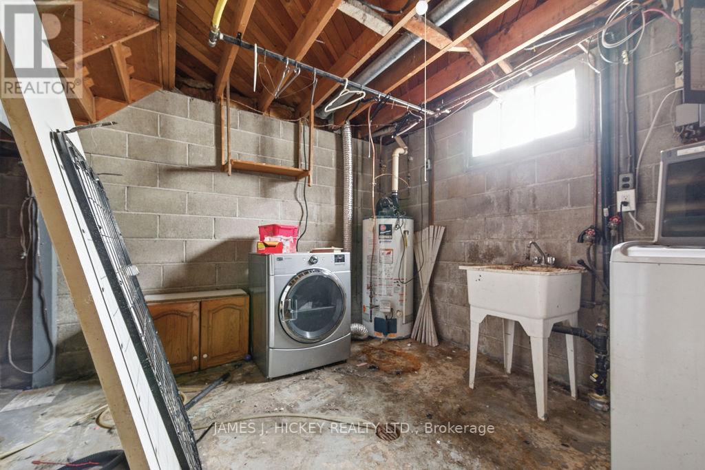 18 Summit Street, Deep River, Ontario  K0J 1P0 - Photo 22 - X12958584