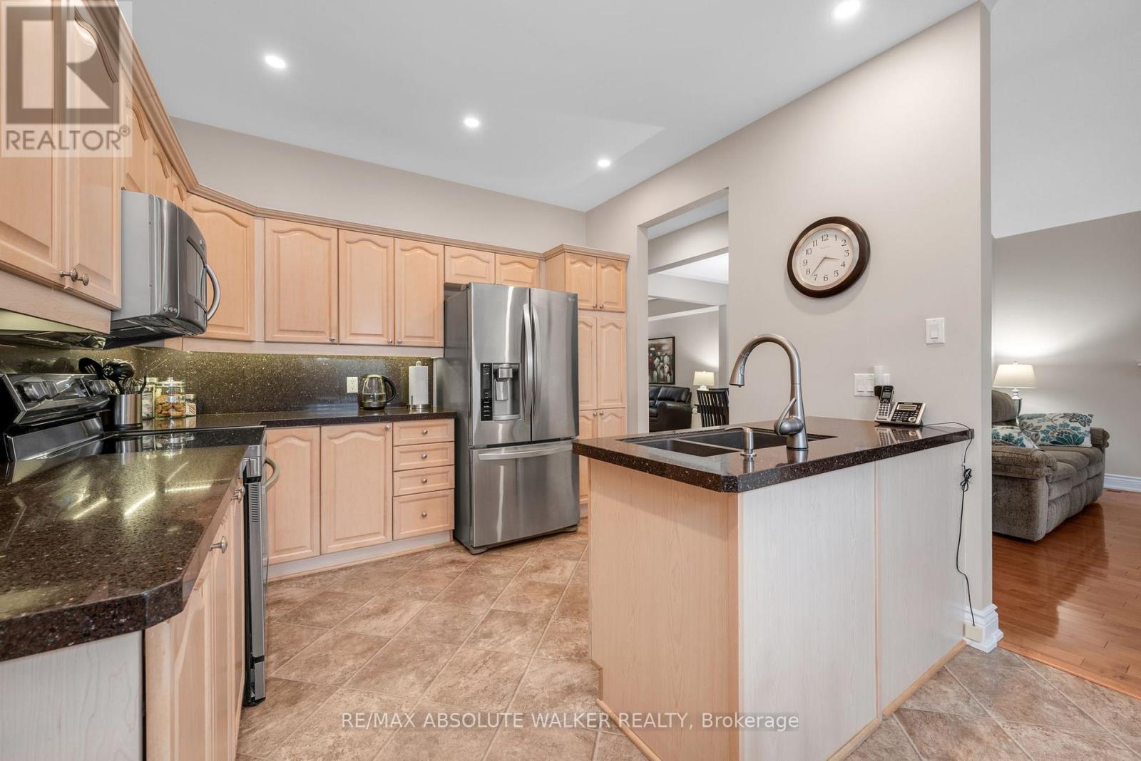 1662 Frenette Street, Ottawa, Ontario  K4A 4L4 - Photo 12 - X12847516