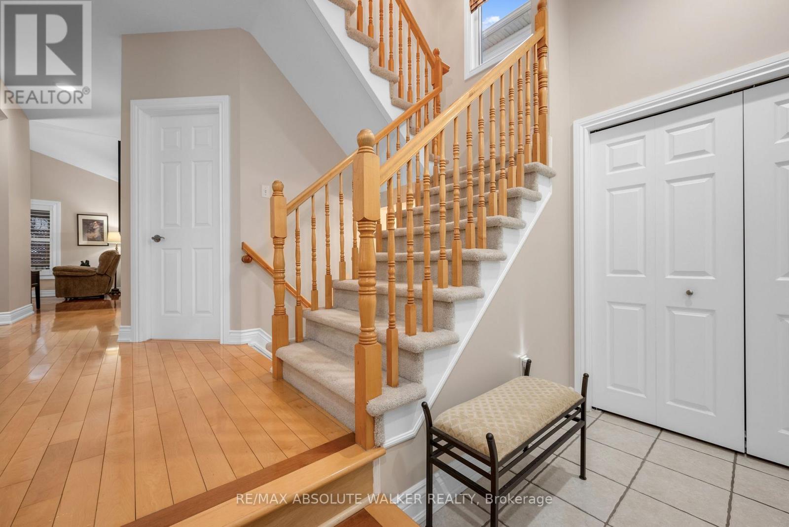 1662 Frenette Street, Ottawa, Ontario  K4A 4L4 - Photo 3 - X12847516